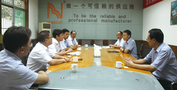 縣委常委、常務(wù)副縣長(zhǎng)陳崇波來(lái)我公司調(diào)研